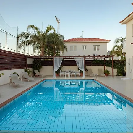Villa Athena *