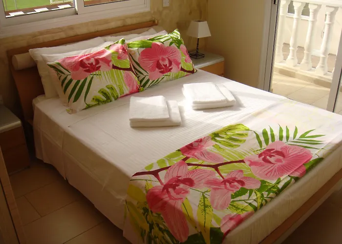 Villa Athena Ayía Nápa